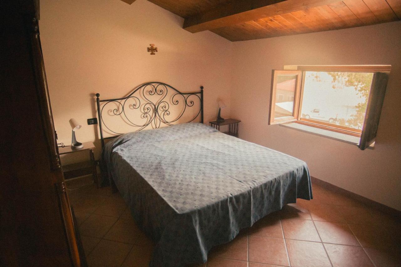 I Cedri Agriturismo Biologico Orsomarso エクステリア 写真